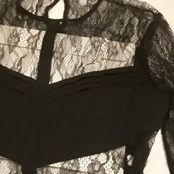 Black long sleeve lace top - Picture 4 of 5